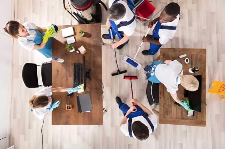 Agents nettoyage bureau Montréal